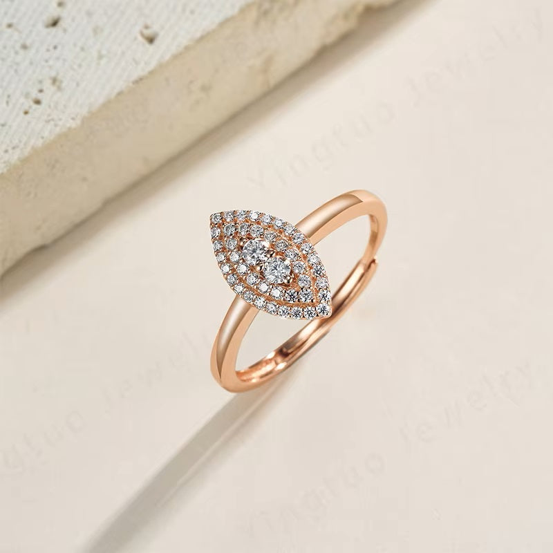 Trendy S925 18k White Gold Plated Jewelry Rings High Grade Colorless VVS Moissanite Diamond Wedding Rings