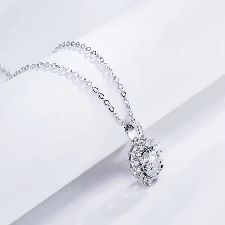 Oval 6x8mm 1.5ct 925 Sterling Silver 18K Gold Plated Moissanite Jewelry Diamond Pendant Women's Necklace